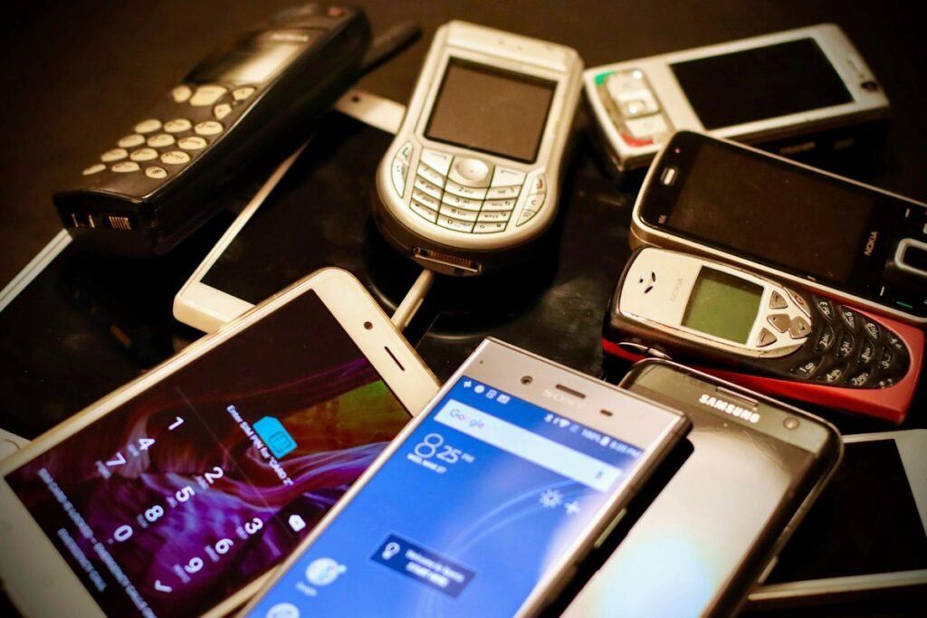 Used phones brought in to sell
